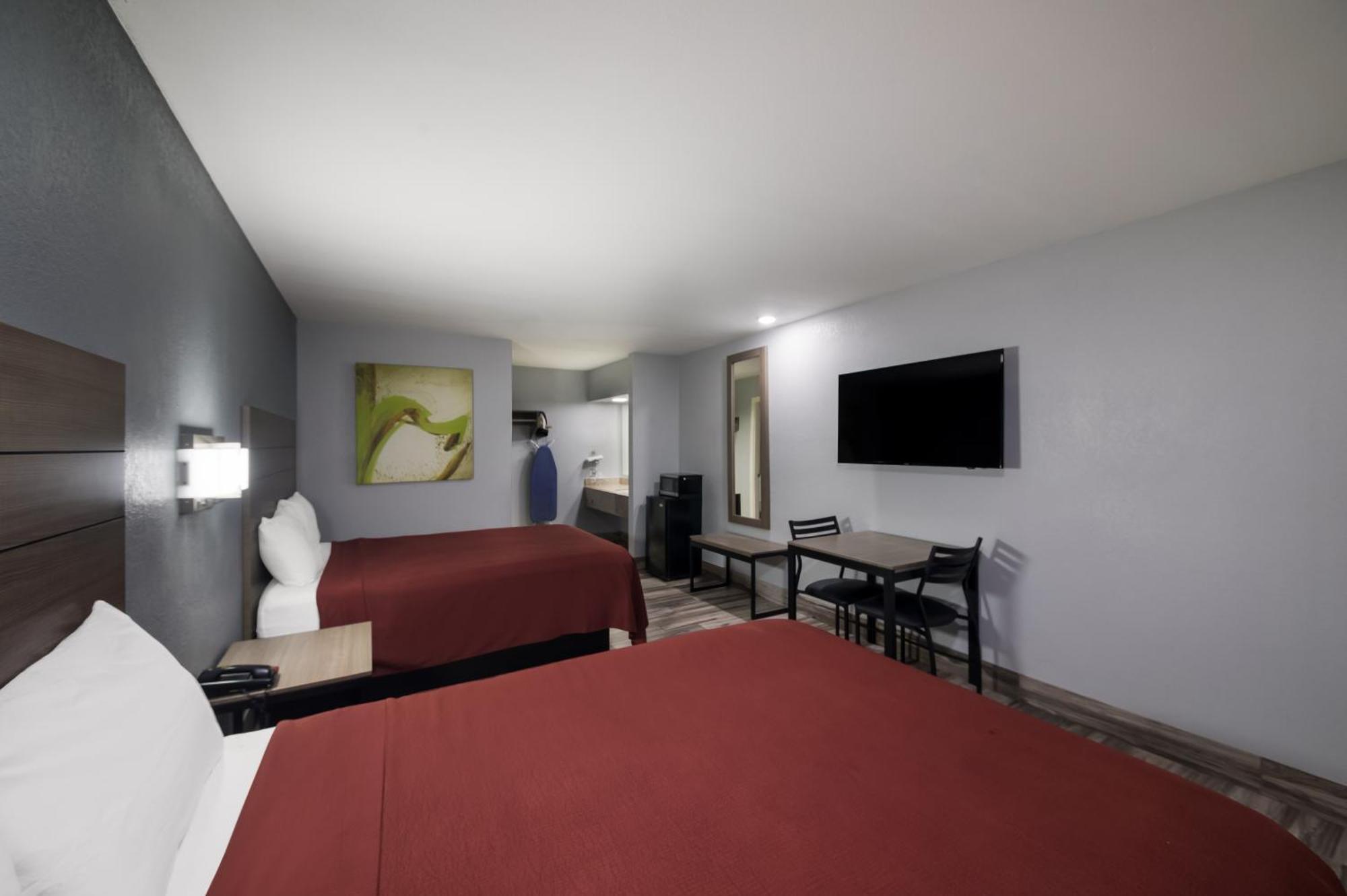 Americas Best Value Inn Buda Bagian luar foto