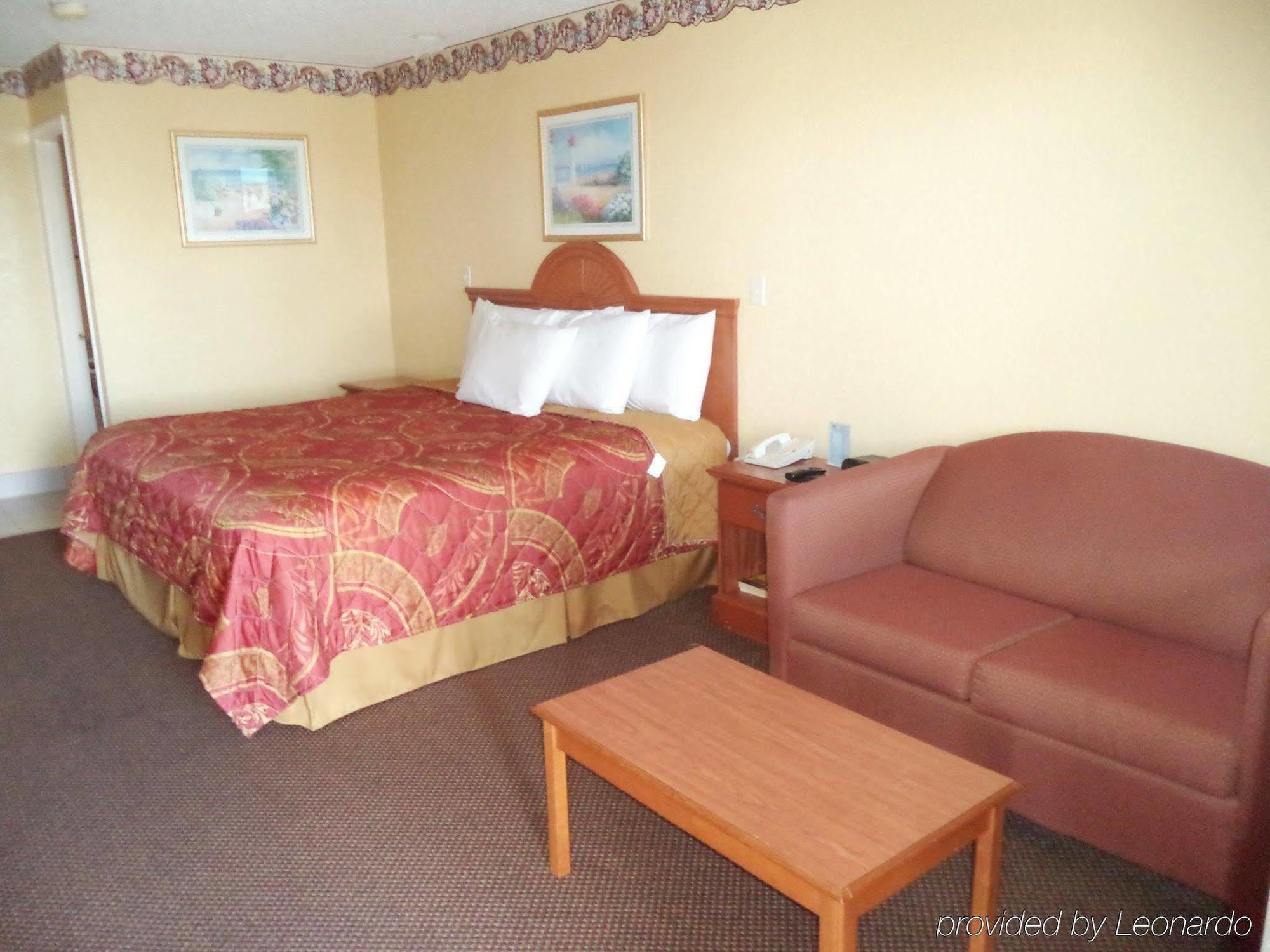 Americas Best Value Inn Buda Bagian luar foto